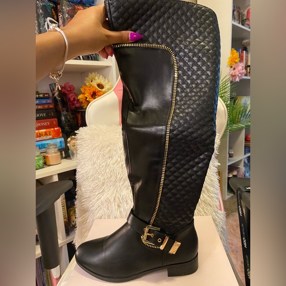 Black riding boots - Picture 3 of 3